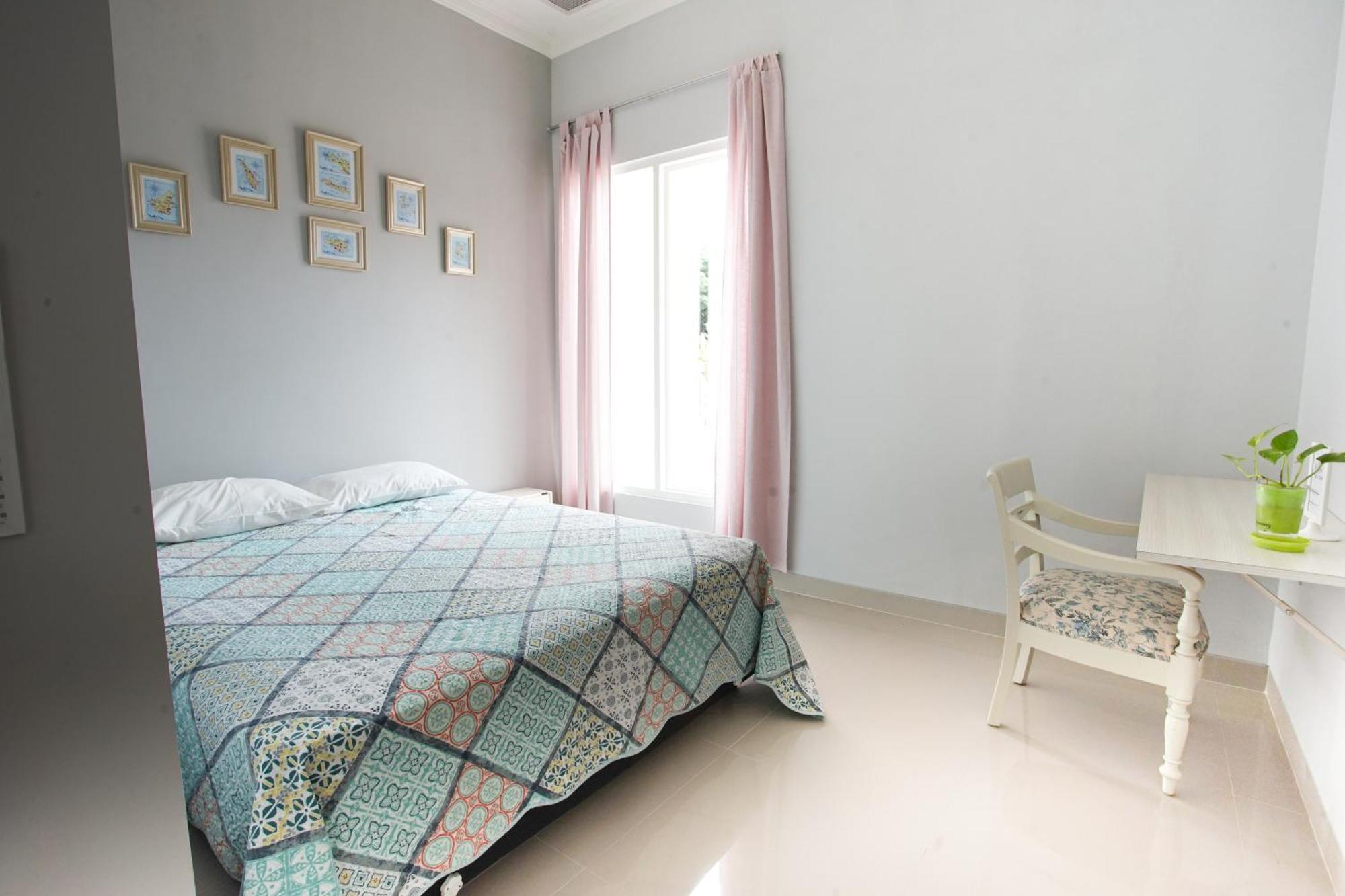 Inni Homestay Malang Pokój zdjęcie